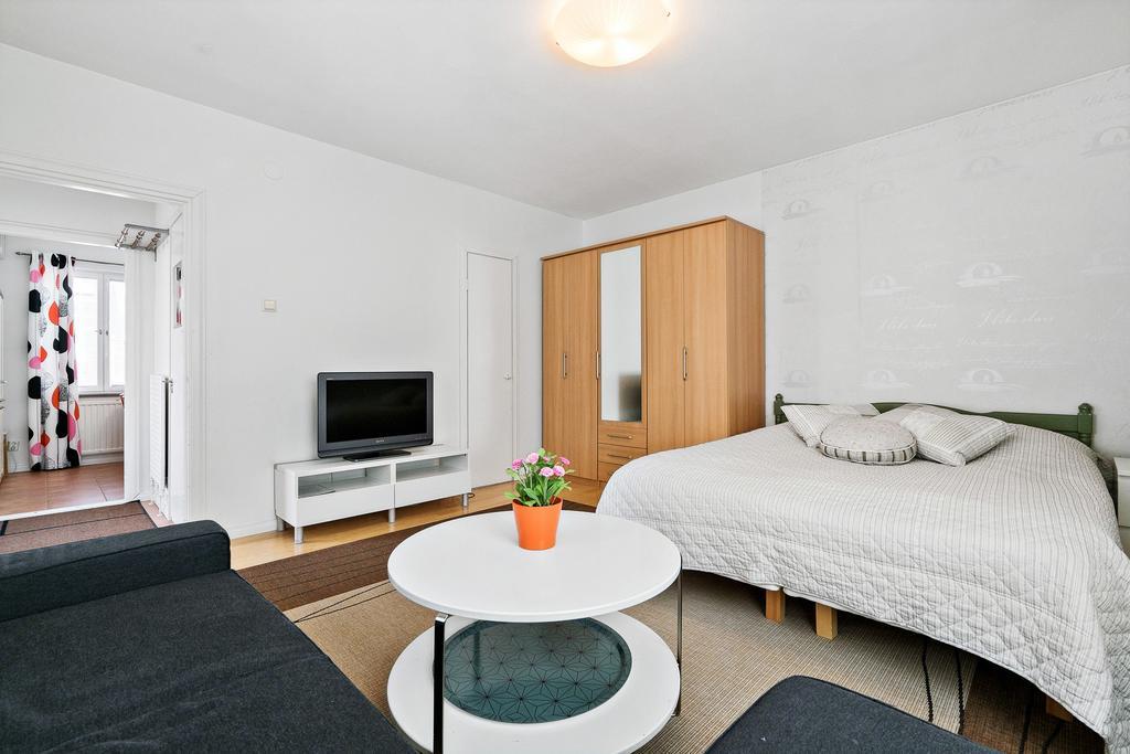 Majoitushuoneisto Tuomipuisto Appartement Naantali Buitenkant foto