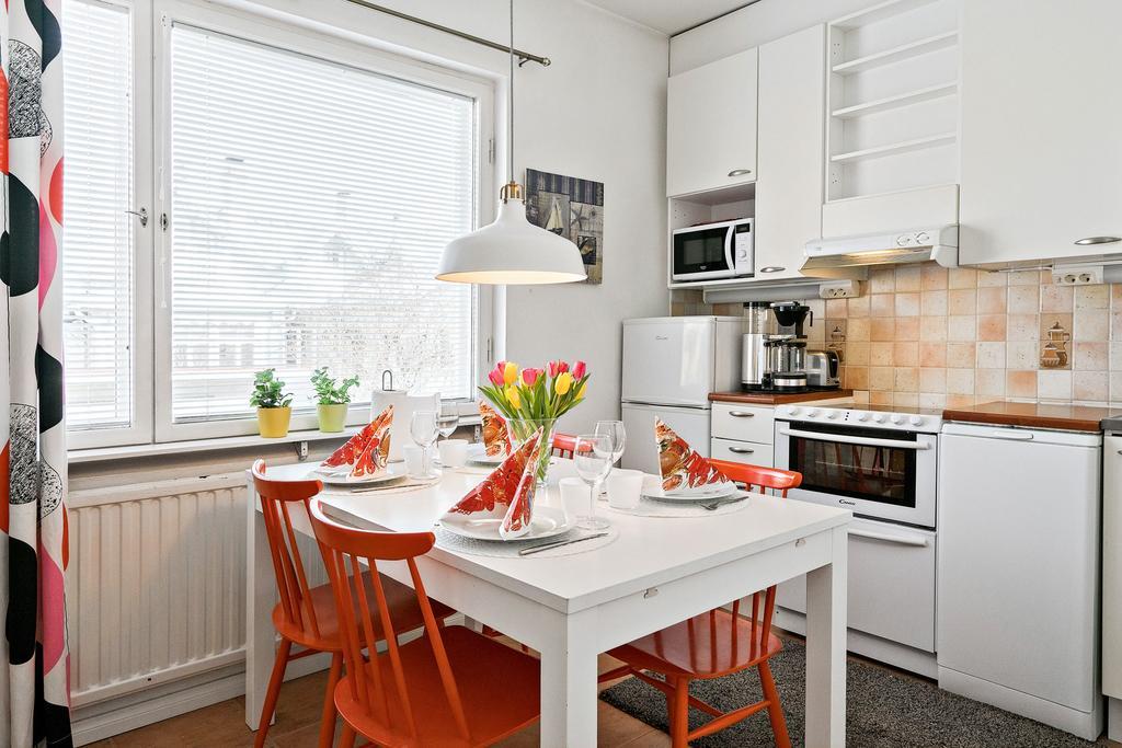Majoitushuoneisto Tuomipuisto Appartement Naantali Buitenkant foto