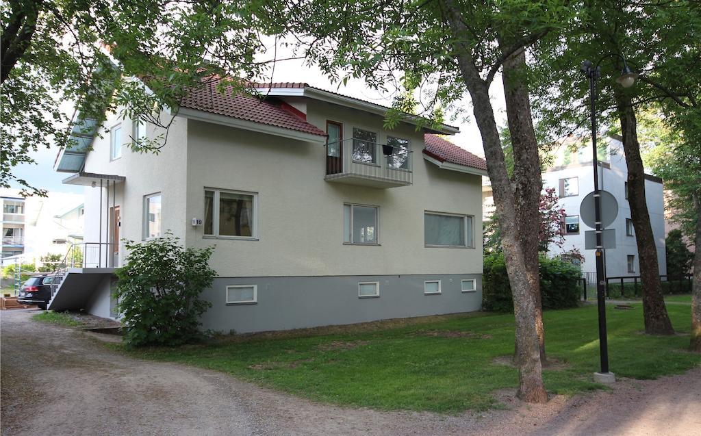 Majoitushuoneisto Tuomipuisto Appartement Naantali Buitenkant foto