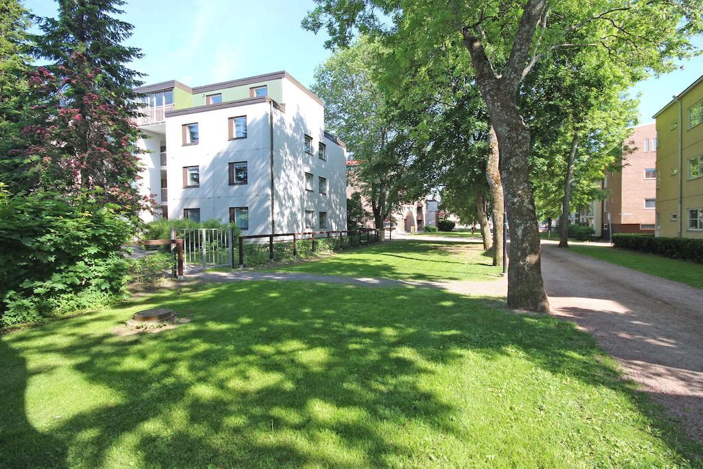 Majoitushuoneisto Tuomipuisto Appartement Naantali Buitenkant foto