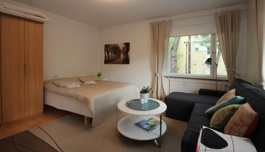 Majoitushuoneisto Tuomipuisto Appartement Naantali Kamer foto